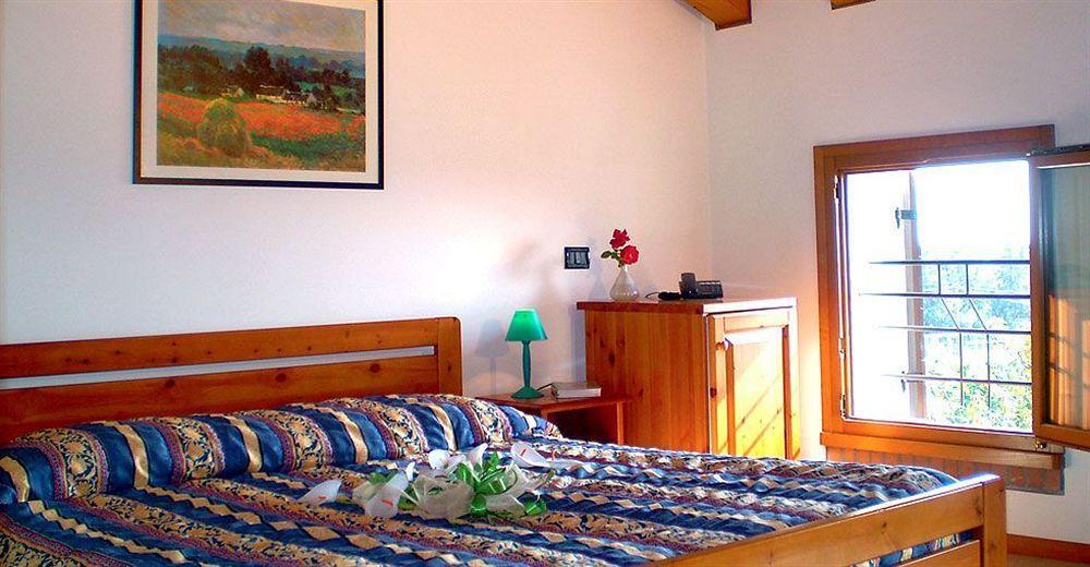 카에라노 디 산 마르코 Col Delle Rane B&B 외부 사진