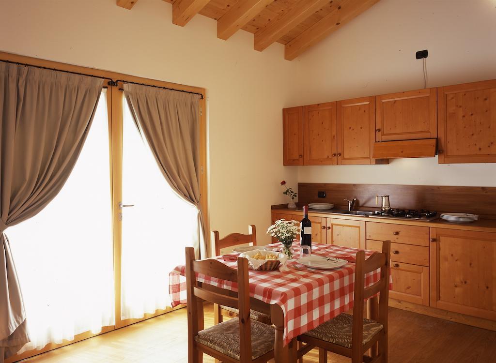 카에라노 디 산 마르코 Col Delle Rane B&B 외부 사진